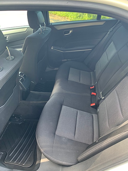 Mercedes-Benz E220 d 6 of 10
