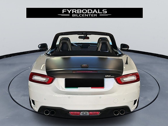 Abarth 124 Spider 16 of 30