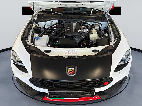 Abarth 124 Spider 20 of 30