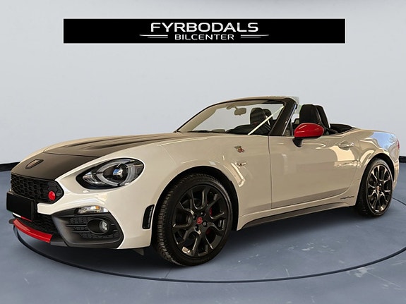Abarth 124 Spider 19 of 30
