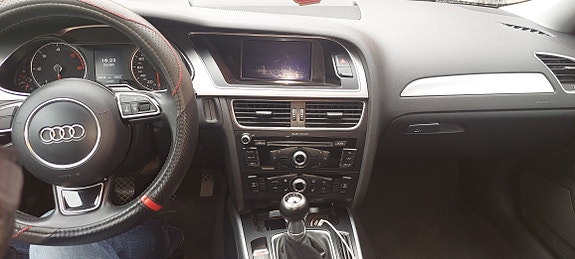 Audi A4 7 of 12