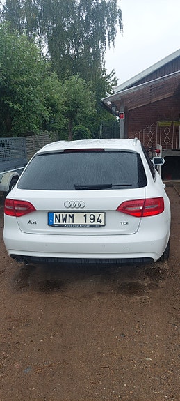 Audi A4 4 of 12