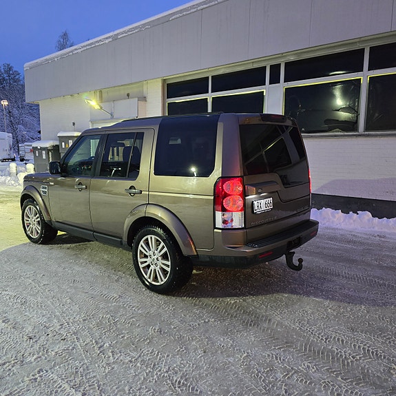 Land Rover Discovery 4 7 of 10