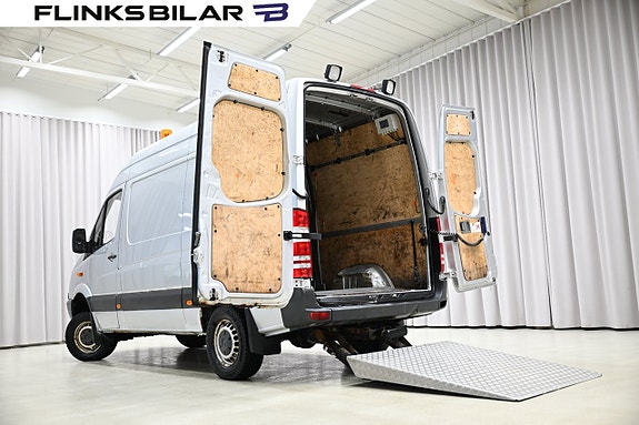 Mercedes-Benz Sprinter 316 4 of 5
