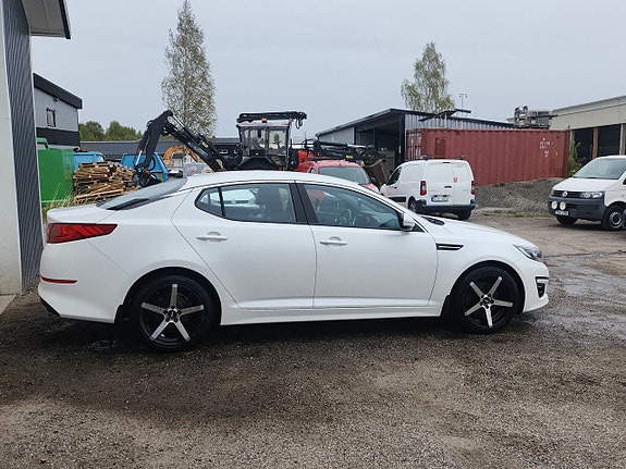 Kia Optima 9 of 10