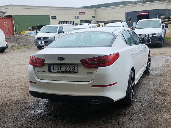 Kia Optima 10 of 10