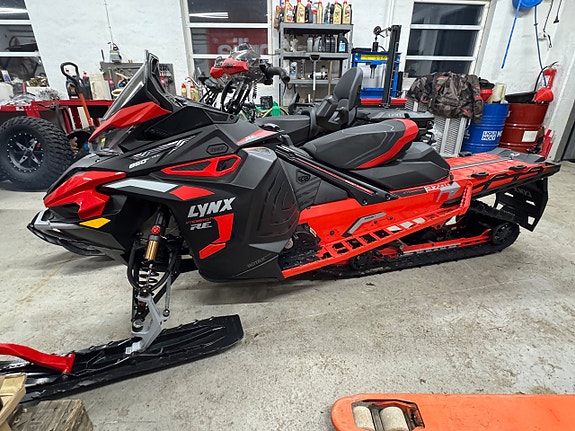 Lynx X-terrain RE 3700 850 E-tec * Utrustad