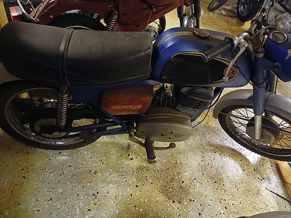Jawa/CZ java cz 125 sport 476 3 of 3