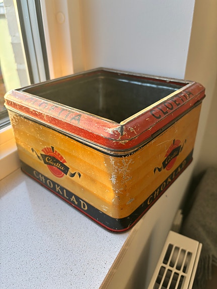 Product image 1 of 4