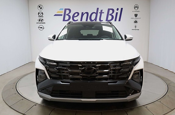 Hyundai Tucson 14 of 27