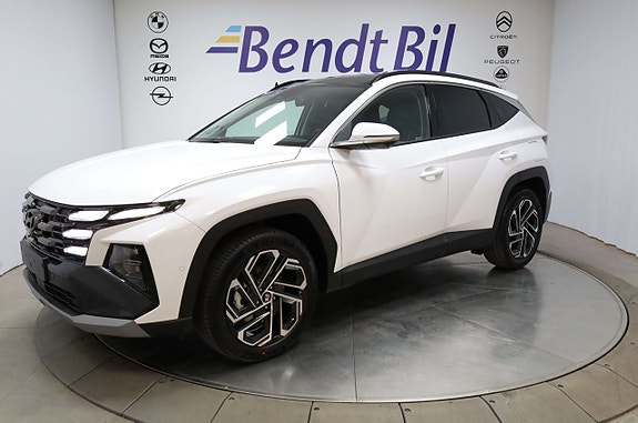 Hyundai Tucson 17 of 27