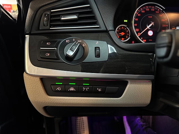BMW 520d 22 of 26