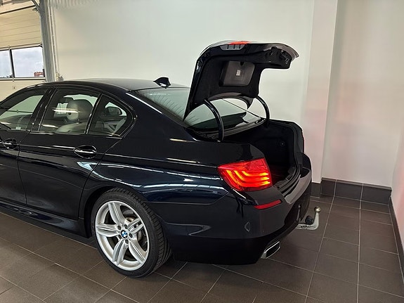 BMW 520d 13 of 26