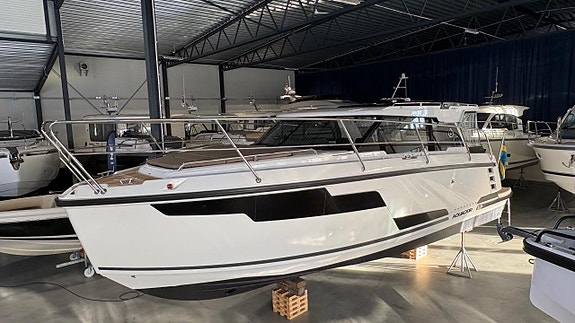 Aquador 300 HT -23 Yanmar "ALL INCLUSIVE"