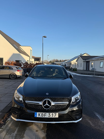 Mercedes-Benz GLC220 d 3 of 15