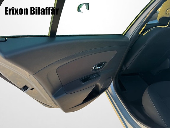 Renault Megane 15 of 27