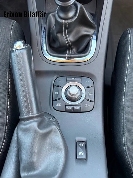 Renault Megane 22 of 27