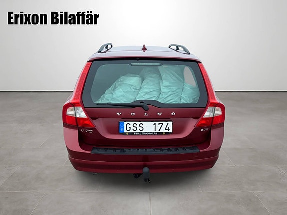 Volvo V70 8 of 22