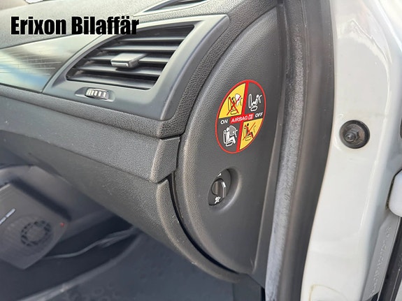 Renault Megane III 15 of 24