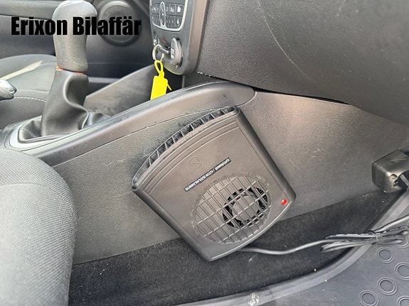 Renault Megane III 16 of 24