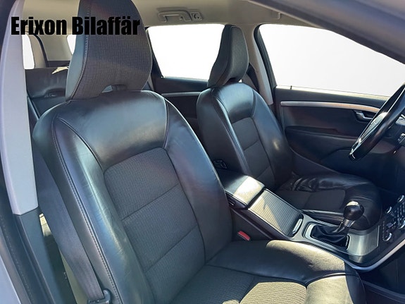Volvo V70 19 of 26