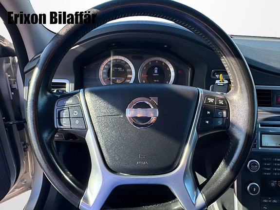 Volvo V70 25 of 26