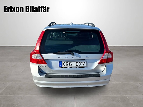 Volvo V70 8 of 26