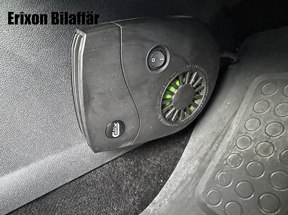 Renault Megane 18 of 26