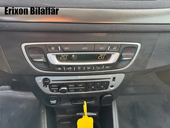 Renault Megane 23 of 26