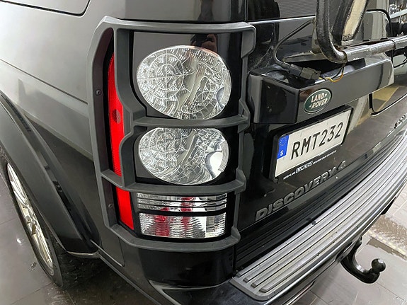 Land Rover Discovery 4 12 of 22