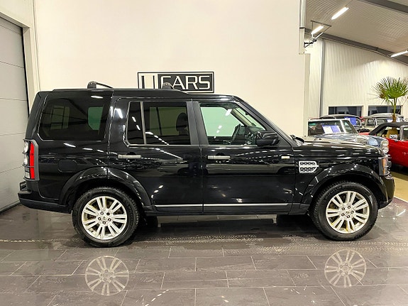 Land Rover Discovery 4 2 of 5
