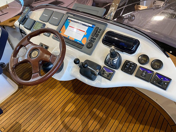 Nord West 370 Flybridge 2010 Finland 5 of 5
