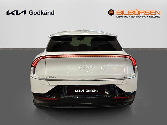 Kia EV6 5 of 5