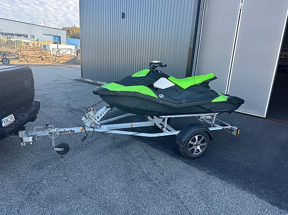 SeaDoo Spark 3UP, IBR, 80-trailer