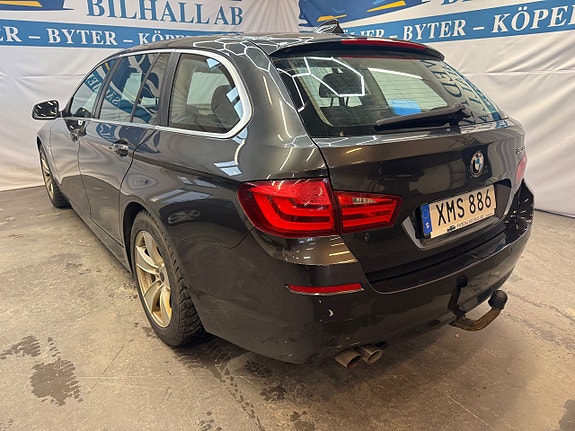 BMW 523i 6 of 19