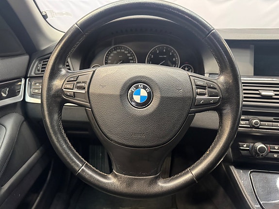 BMW 523i 14 of 19