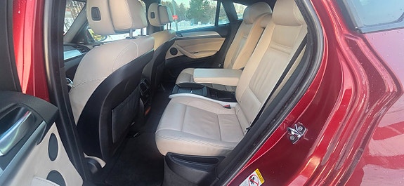 BMW X6 27 of 27