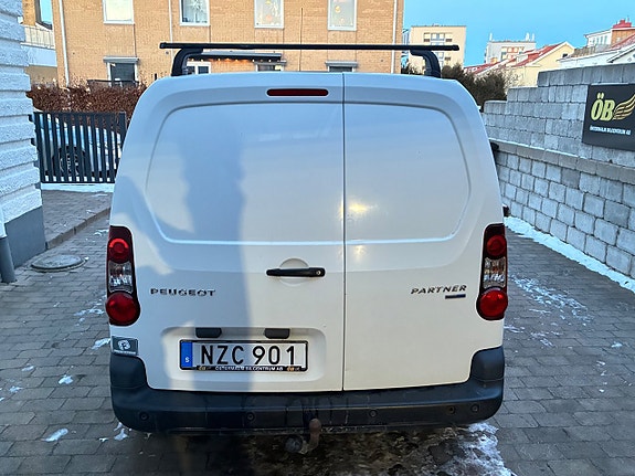 Peugeot Partner 8 of 24
