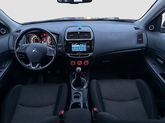 Mitsubishi ASX 10 of 15