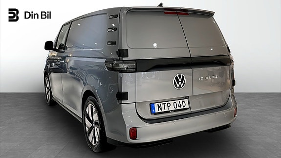 Volkswagen ID. Buzz 3 of 5