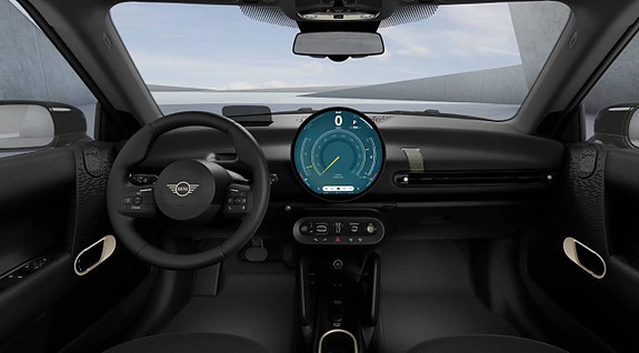 MINI Cooper E 4 of 5