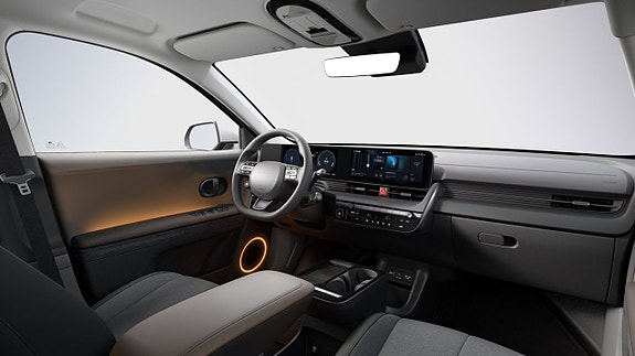 Hyundai Ioniq 5 3 of 8