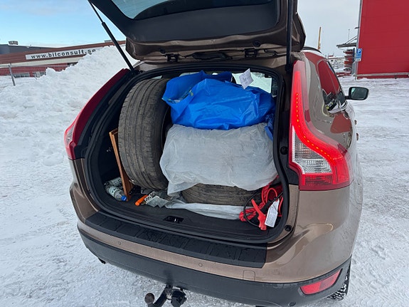 Volvo XC60 18 of 27