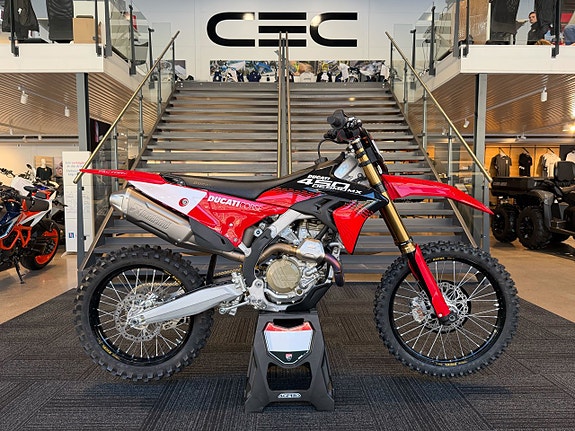 Ducati Desmo450 MX Factory