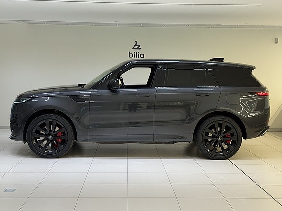 Land Rover Range Rover Sport 3 of 5