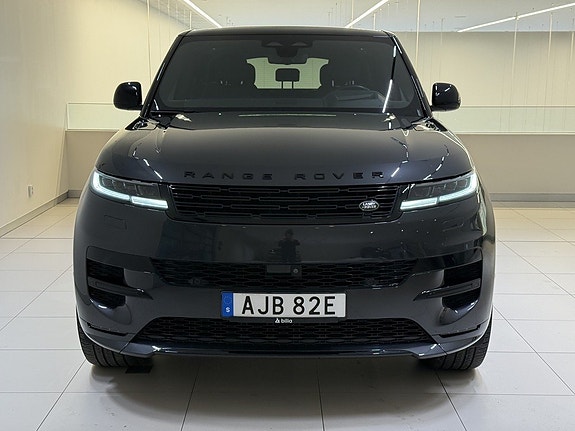 Land Rover Range Rover Sport 2 of 5