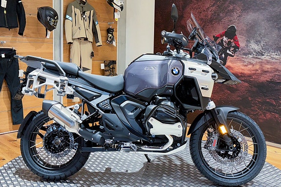 BMW R1300GSA | Triple Black | Alla paket