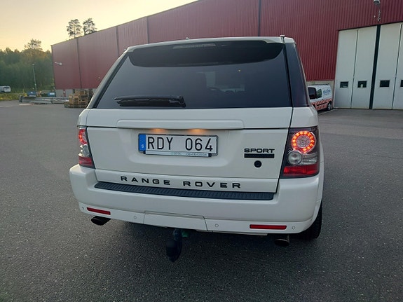 Land Rover Range Rover Sport 5 of 5