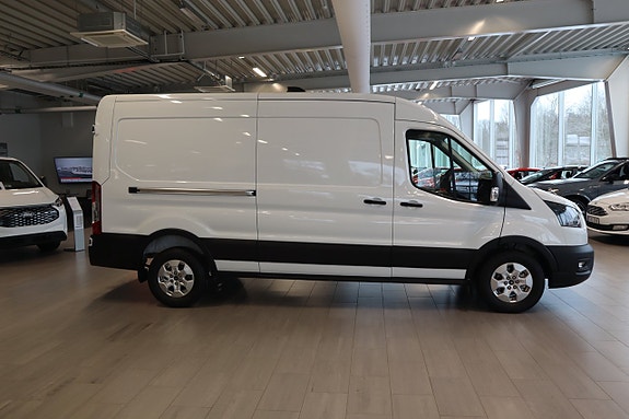 Ford Transit 5 of 5