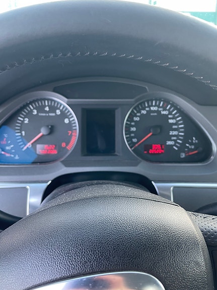 Audi A6 6 of 6